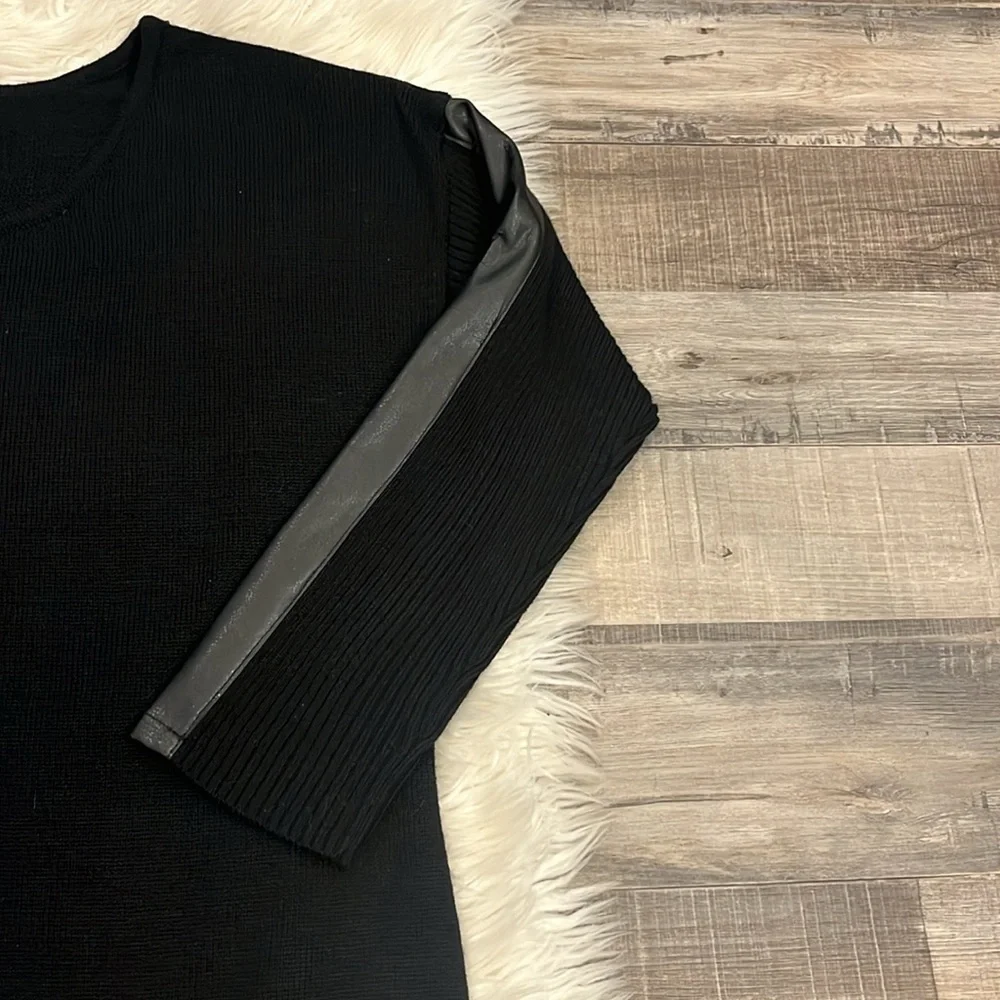 Calvin Klein wool blend tunic sweater with faux leather sleeve detail L - Picture 7 of 9
